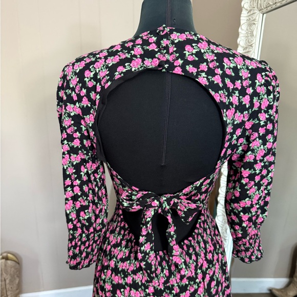 WAYF • Cambridge Backless Smocked Waist Floral Maxi Dress - Picture 9 of 14